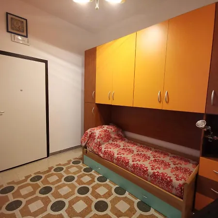 Casa Ariete Tatil Evi Siraküza